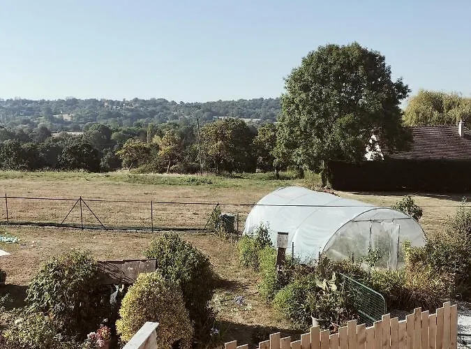 A Deux Pas De Cabourg ,Avec Une Belle Vue Sur La Campagne Normande.A Grangues